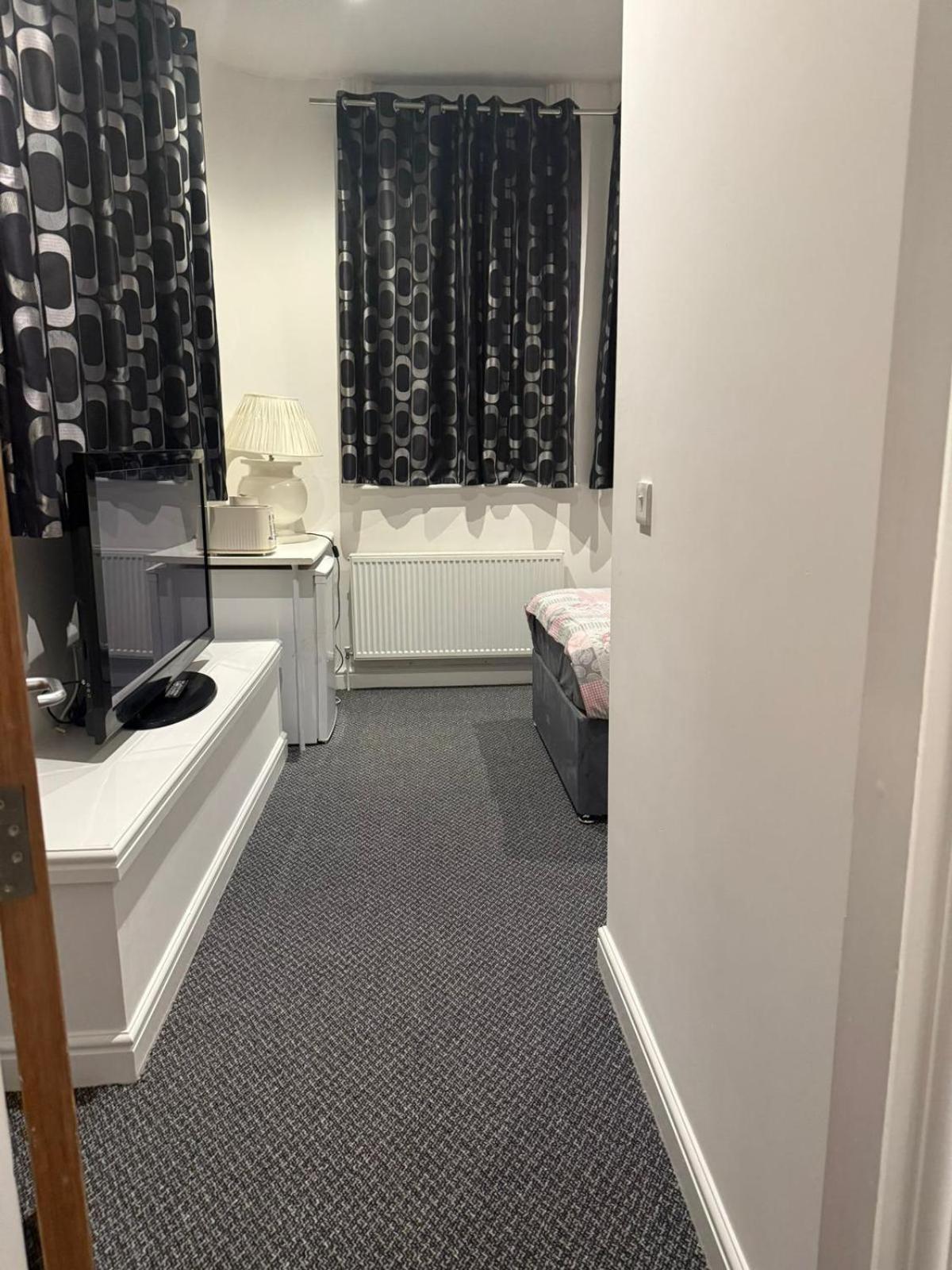 Smedley Hotel - Manchester, Manchester